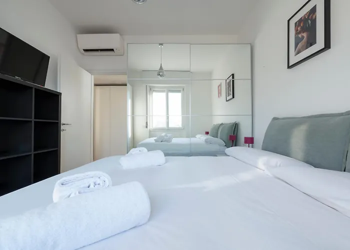 아파트 Loft Charme: Bilocale Con Balcone *